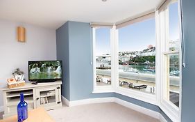 High Hopes, Harbour Location With Sea Views